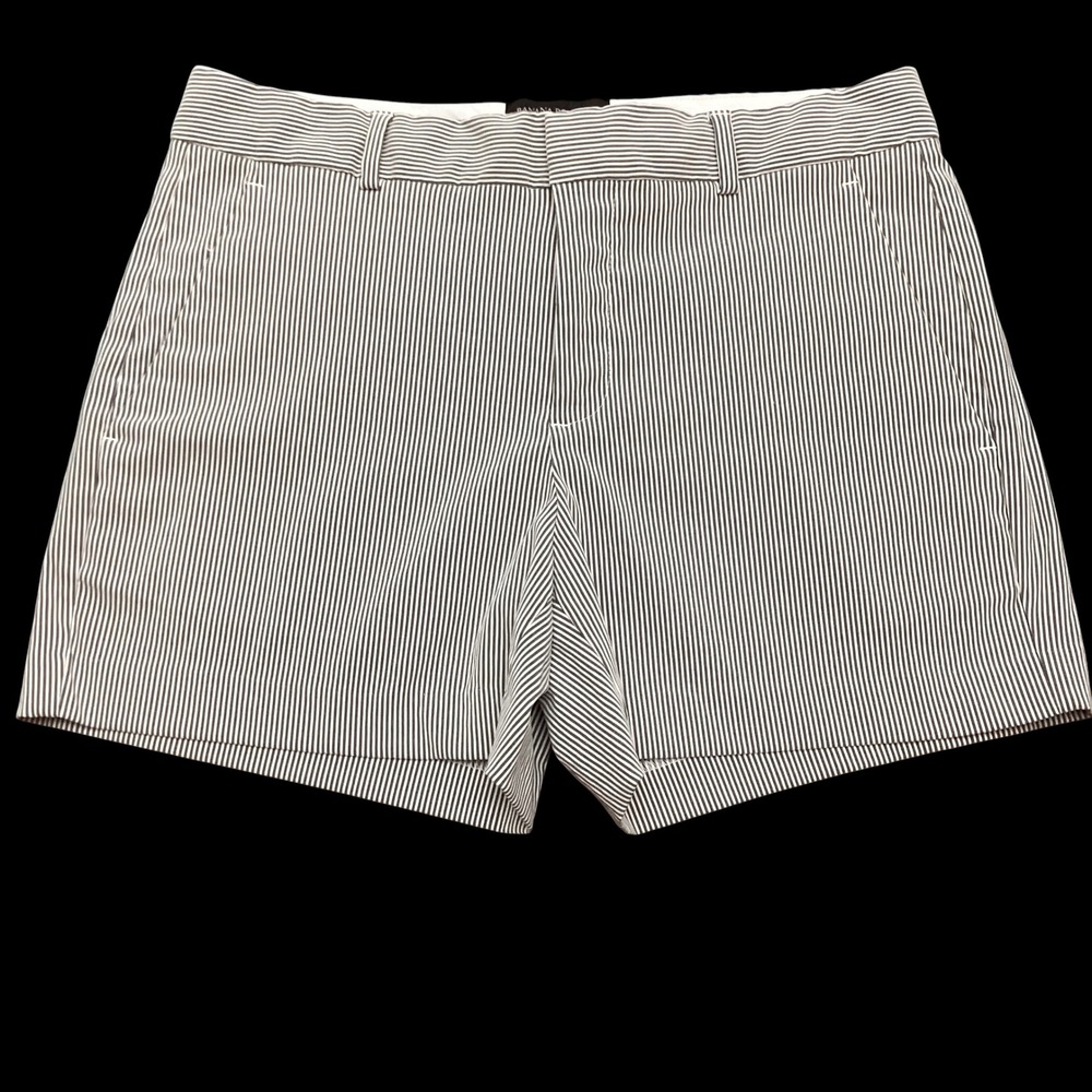Banana Republic Womens Black White Pinstripe Seersucker Shorts Size 4 Nautical